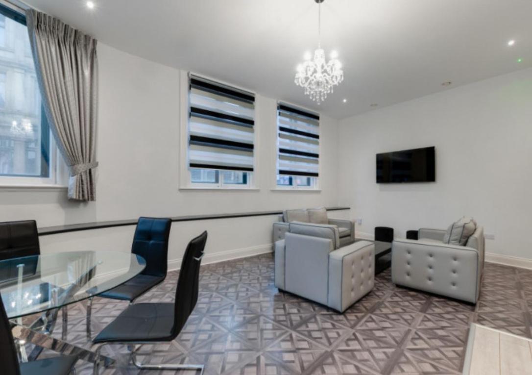 Temple Court Cavern Quarter Apartments By Happy Days Ливърпул Екстериор снимка