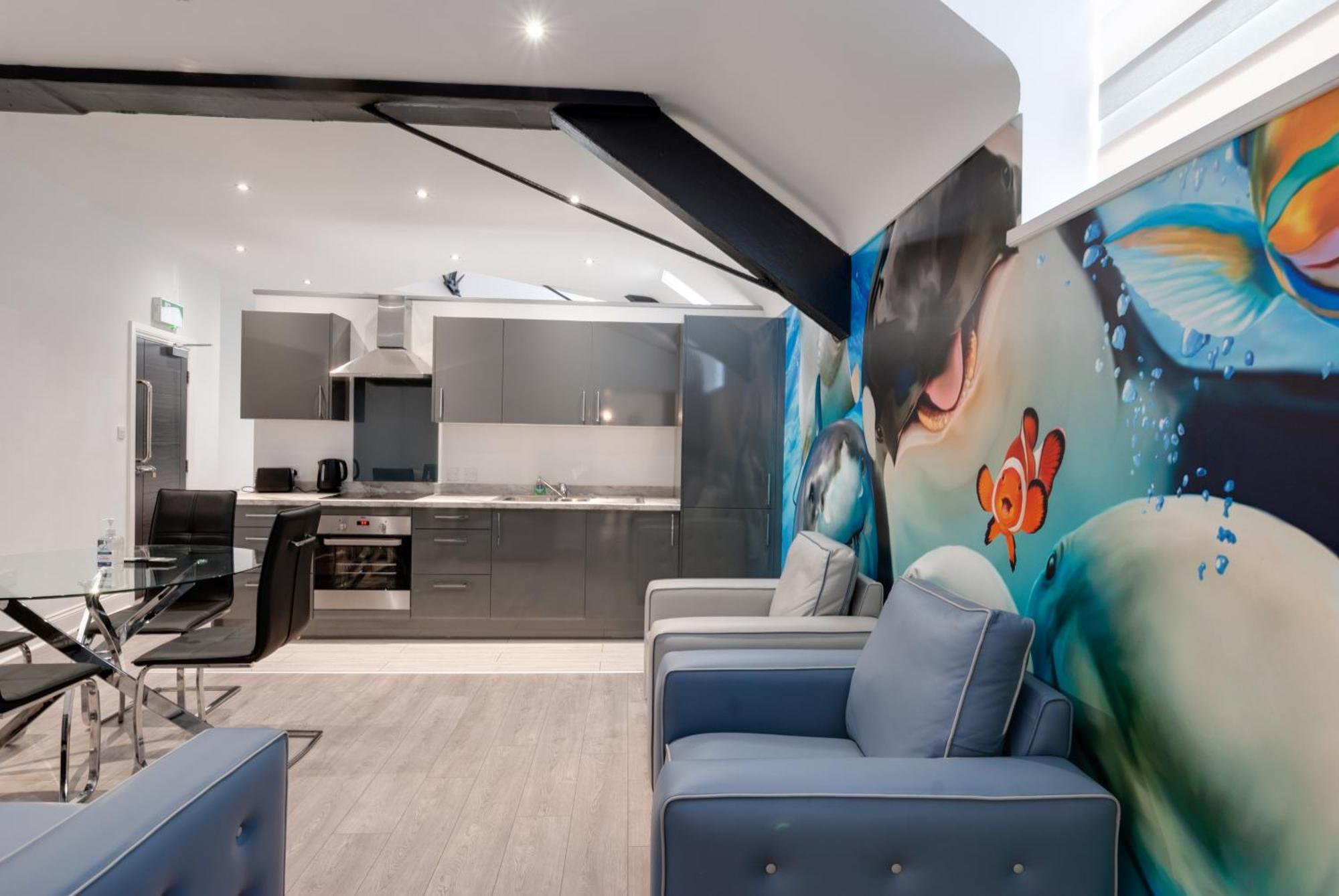 Temple Court Cavern Quarter Apartments By Happy Days Ливърпул Екстериор снимка