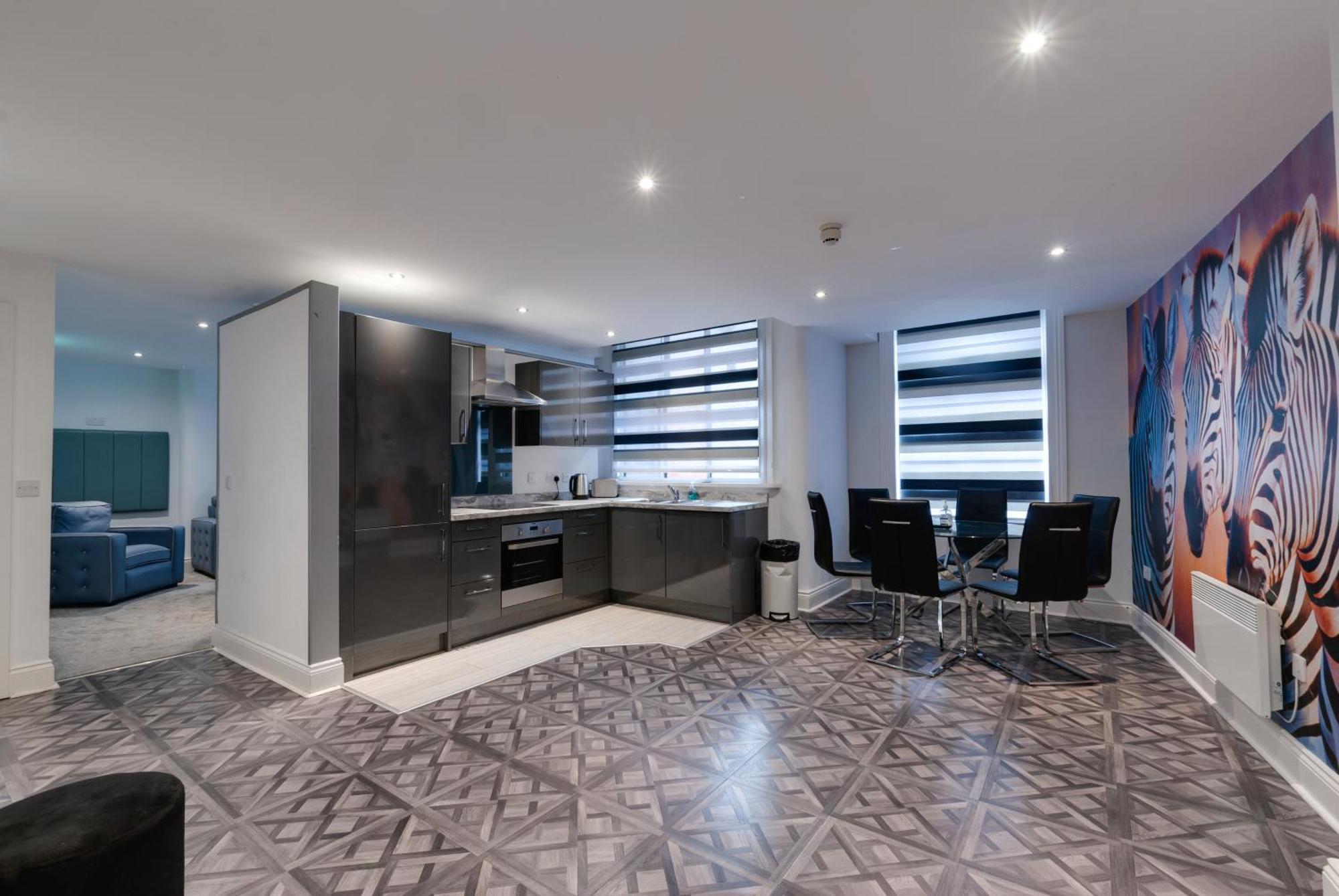 Temple Court Cavern Quarter Apartments By Happy Days Ливърпул Екстериор снимка
