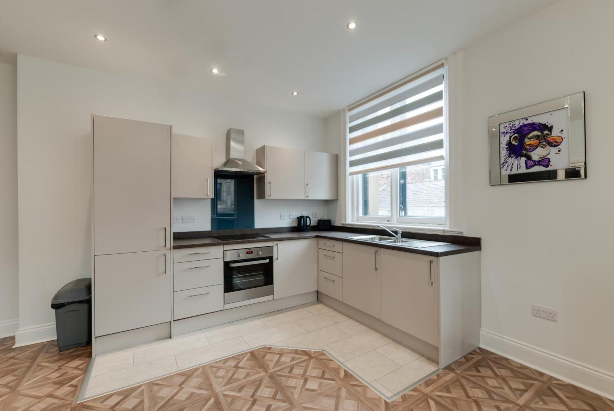 Temple Court Cavern Quarter Apartments By Happy Days Ливърпул Екстериор снимка
