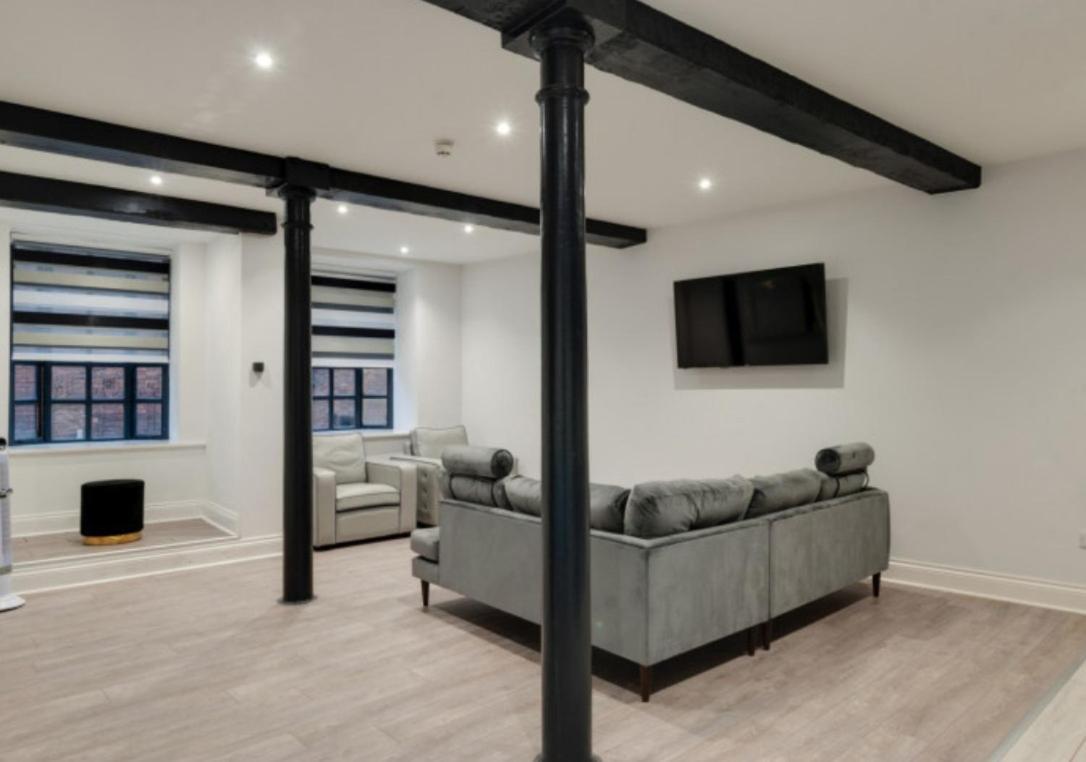 Temple Court Cavern Quarter Apartments By Happy Days Ливърпул Екстериор снимка